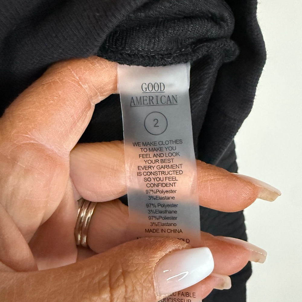Good American NWT Black Textured Crewneck Sweatshirt In size 2 - Picture 4 of 11